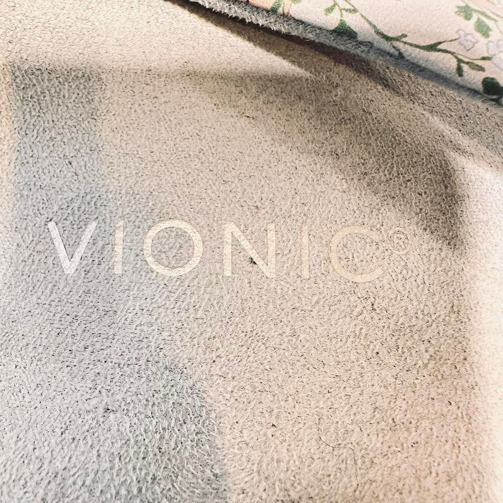 Vionic Women's Grey and White Sandals - Picture 3 of 8